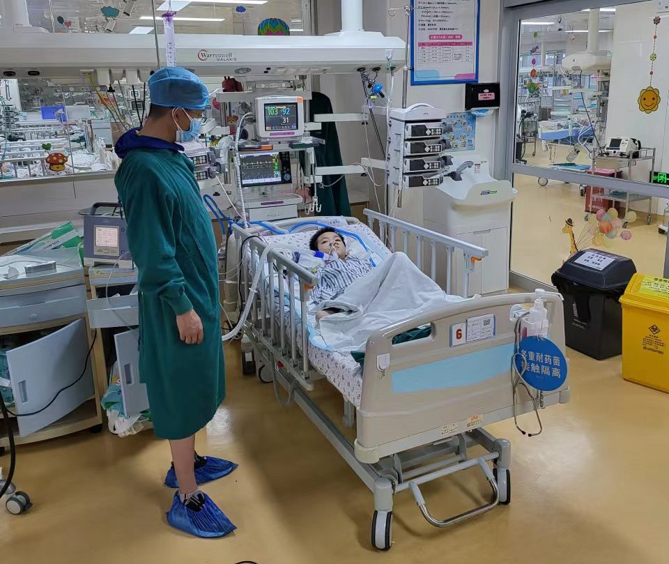 汝州市跨省救护车出租公司